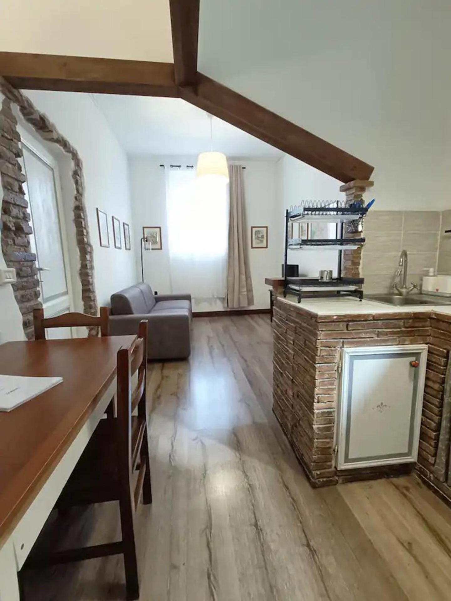 Apartment B4 In The Center Of Wifi And Ac